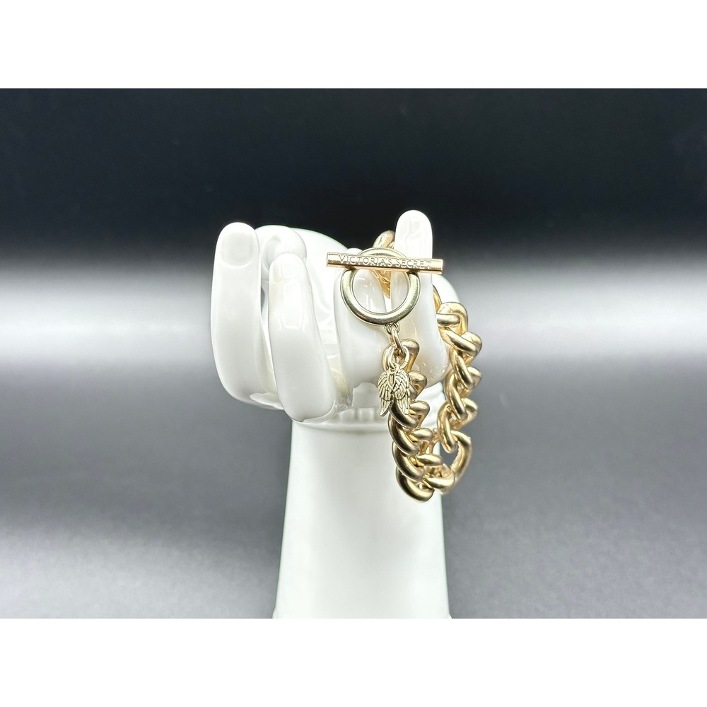 Vintage Victoria's Secret Gold Tone Chunky Chain Link Bracelet Angel Wings 7"